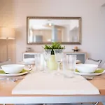 Spacious In The Center דירה פלובדיב